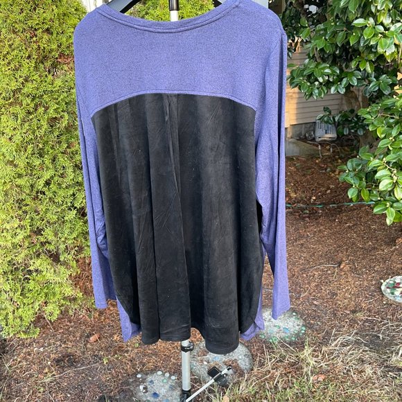 H by Halston long sleeved , scoop neck Top, purple and black, size 3X - Picture 2 of 4